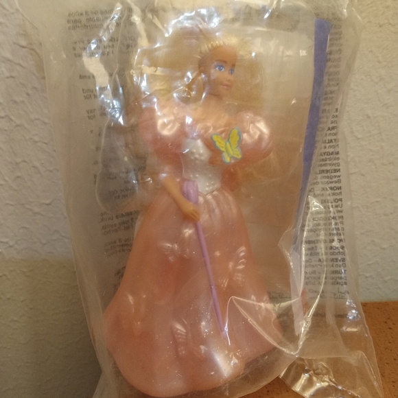 Butterfly Barbie 1995 McDonald's Figurine with Stand - Picture 5 of 6
